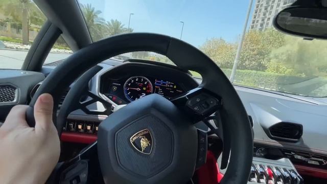 Дубай Ламба! Что ещё нужно?! Состояние авто из проката! смотреть онлайн