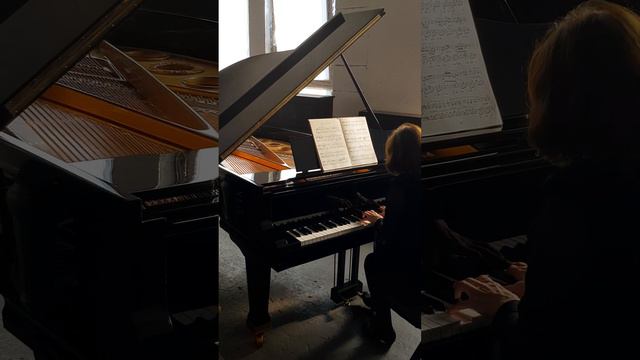 12 апреля 2023 г. смотреть онлайн