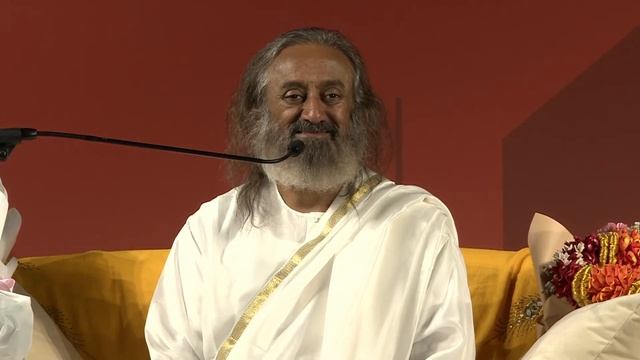 One Password To Unlock Happiness, Creativity & Unconditional Love | Live with Gurudev | Dubai смотреть онлайн