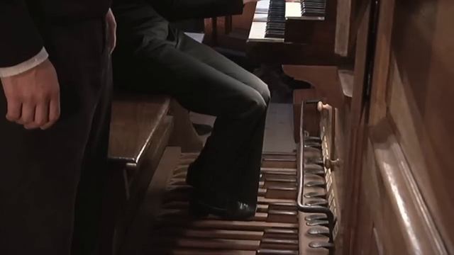 Johann Sebastian Bach, Prélude & Fugue en la mineur BWV 543 - Anne-Gaëlle Chanon, orgue смотреть онлайн