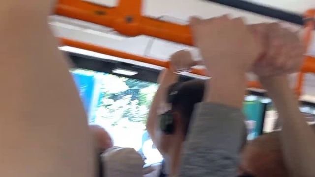 МУЗЫКАЛЬНЫЙ АВТОБУС В БРЕСТЕ смотреть онлайн