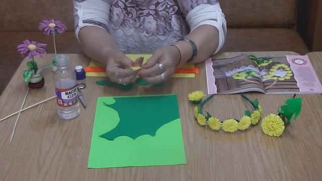 Мастер -класс "Ободок- одуванчики из фоамирана". смотреть онлайн