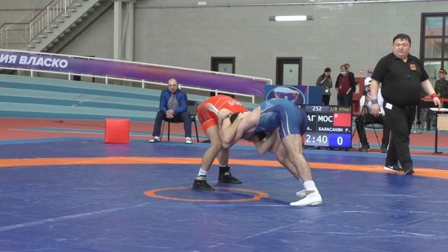 Зубаиров Ахмед (Дагестан) - Баласанян Роман (Московская обл.) смотреть онлайн