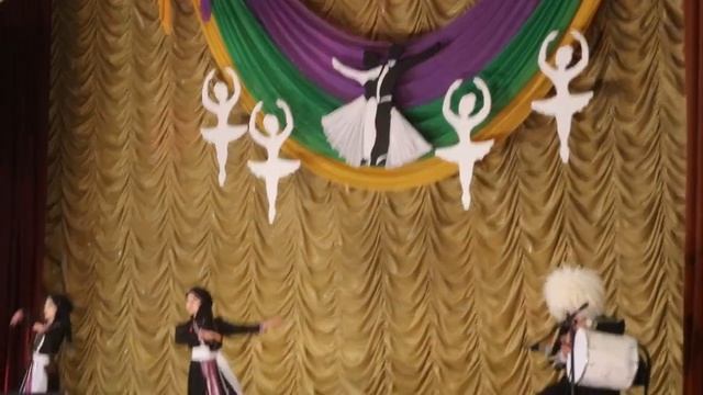 Грузинский танец "Ачарули" смотреть онлайн