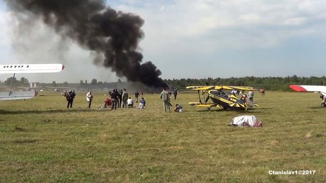 Авиакатастрофа самолета АН-2 RA-35171 МАРЗ-Черное. Балашиха. Падение и крушение... 02.09.2017 смотреть онлайн