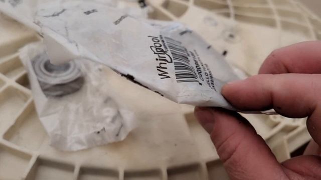 Вот почему умирают подшипники на стиральной машине! Плейлист ремонт стиральных машин. смотреть онлайн