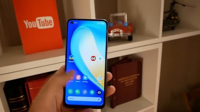 Realme 7 - неожиданно много минусов. Честно от / Арстайл / смотреть онлайн
