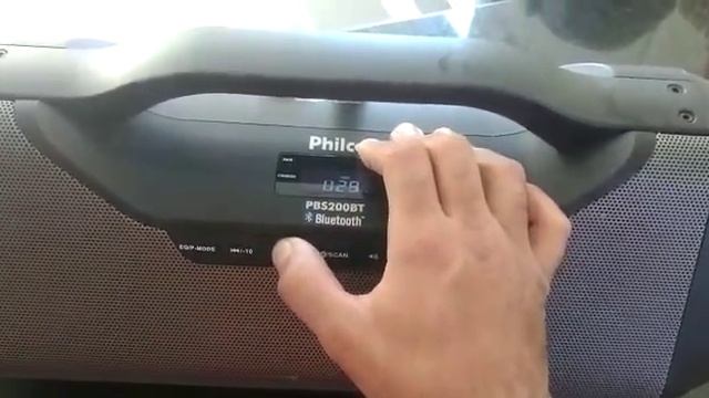 CAIXA PORTÁTIL PHILCO PBS200BT COM DEFEITO смотреть онлайн