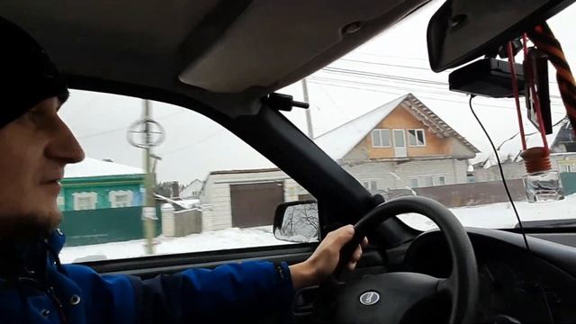 Ездим и разговариваем. Пришла зима.