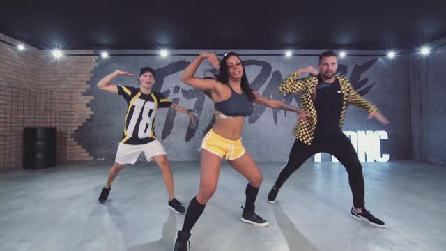 Buzina - Pabllo Vittar _ FitDance TV (Coreografia) Dance Video