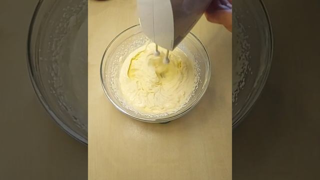 Low Carb Quarkauflauf mit Erdbeeren/ Творожная запеканка с клубникой смотреть онлайн