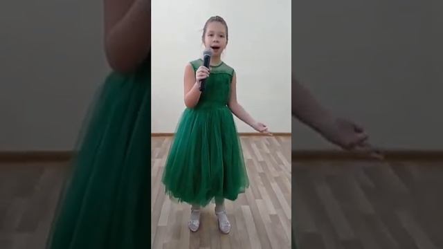 489 Степанова Саша г Новомосковск,Росиночка-Россия смотреть онлайн