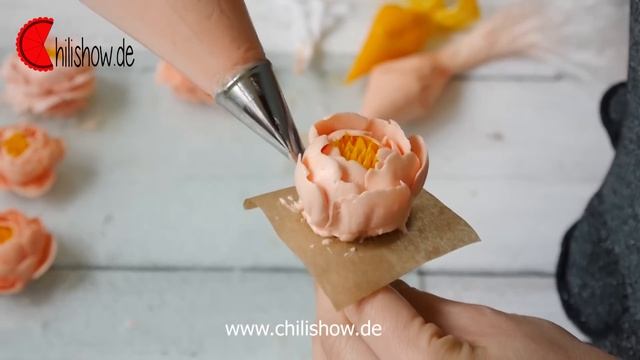 Peony Buttercream Tutorial