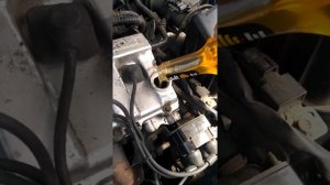 Присадка Анти дым  заливаю в Мазду