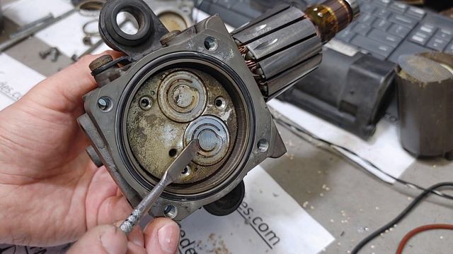 Mercedes S550 W221 airmatic suspension pump internals смотреть онлайн