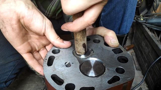 Притирка клапанов #проверка на герметичность смотреть онлайн