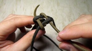 Темляк Квадратный из паракорда / Square Stitch Lanyard