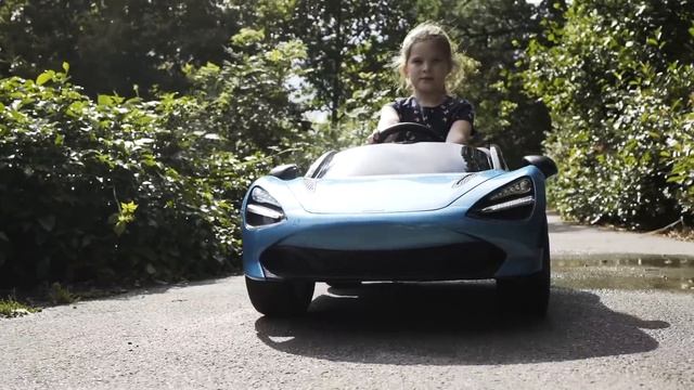 Supercar for Kids! Toy Vs Real Car - McLaren 720S Ride-on: Fantasy Fun Test Drive смотреть онлайн