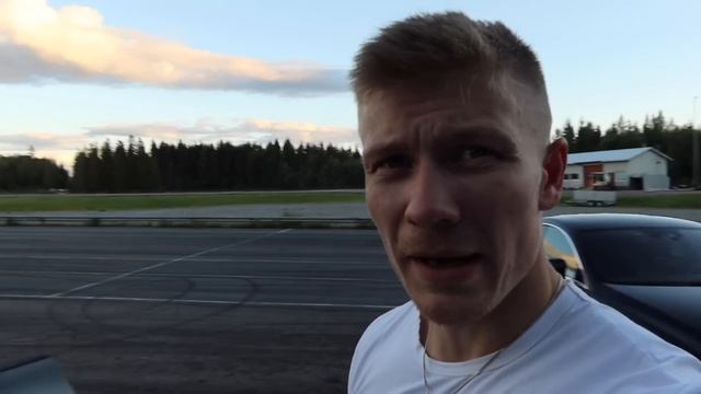 MUSTANG vs LAMBORGHINI vs MB E 55 AMG смотреть онлайн