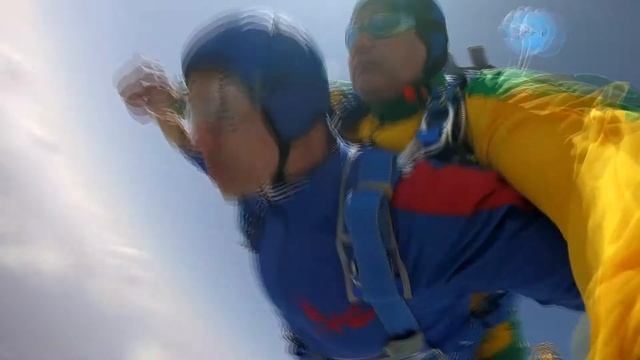 Как я с парашютом прыгал! Прыжок с Парашютом. смотреть онлайн