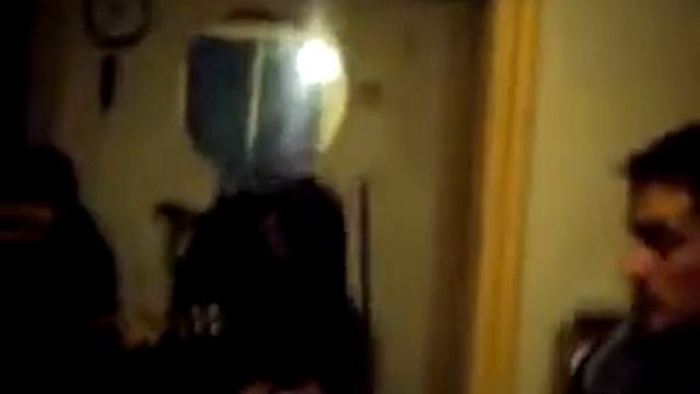 Под гитару - Не уходи. смотреть онлайн