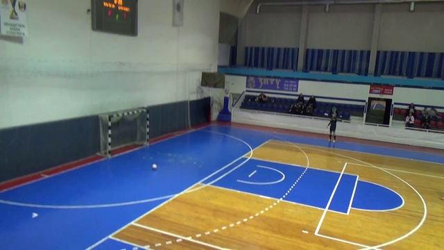 Как не нужно играть "пятого". Гол в ворота Аникеева! смотреть онлайн
