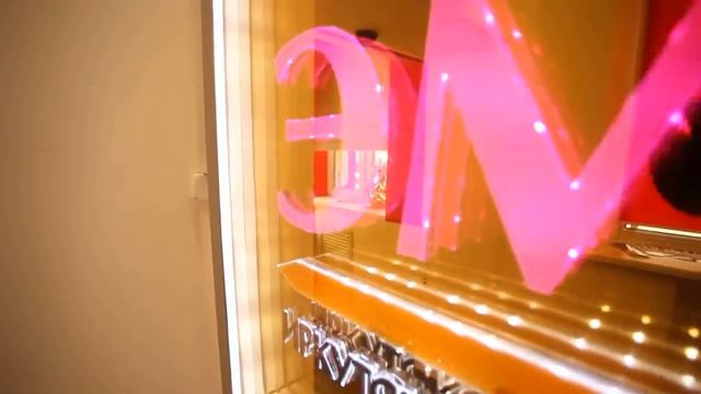 Infinity mirror в интерьерной рекламе смотреть онлайн