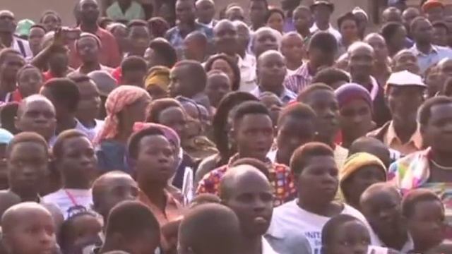 Amama Mbabazi: Youths should take leadership mantle смотреть онлайн