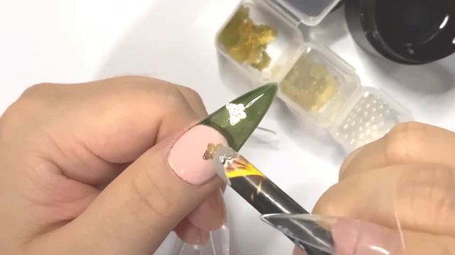 다이소 네일 제품으로 나비 네일아트?? (다이소 네일 제품 언박싱 있어요,,?) 네일 / 셀프네일 / 네일아트 / 연장네일 смотреть онлайн