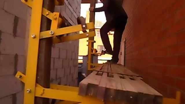 Самоподъемные строительные леса. Pump jack. 6500 руб за 2шт Тел, ватцап: 89528682451 pump-jack.ru смотреть онлайн