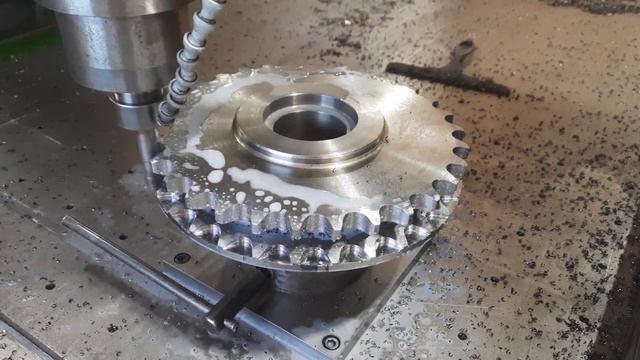 Музыка фрезерных станков ЧПУ/CNC milling music #110 7.07.2023 смотреть онлайн