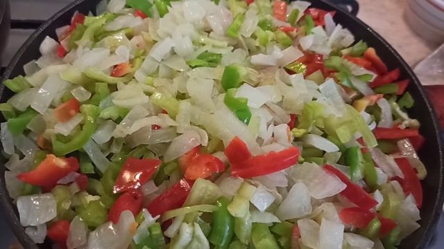 Гороховый суп в банке. Готовим заправку для горохового супа. смотреть онлайн