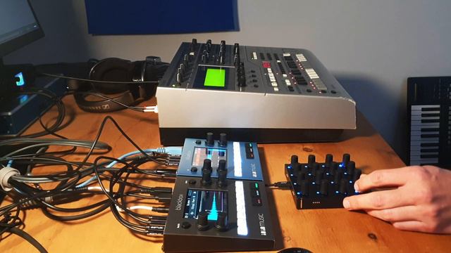 SEQ | SMP | REC | CTRL смотреть онлайн