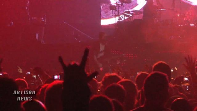 GUNS N' ROSES ROCK HALL UPDATE, ORIGINAL DRUMMER ADLER SHARES FEELINGS ON "SCABS" смотреть онлайн