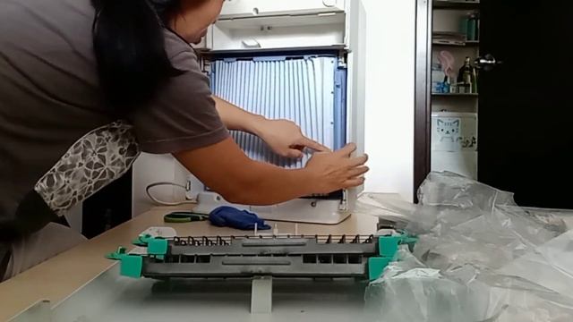 HOW TO CHANGE FILTER AND CLEAN THE DAIKIN AIR PURIFIER #ofwhk #helper #daikin смотреть онлайн