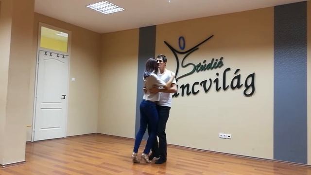 Chris & Eva Kizomba Fusion impro - SAAPHY SIDE - two side sound смотреть онлайн