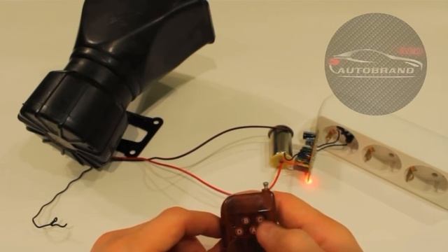 Автомобильный звуковой сигнал СГУ, 12v