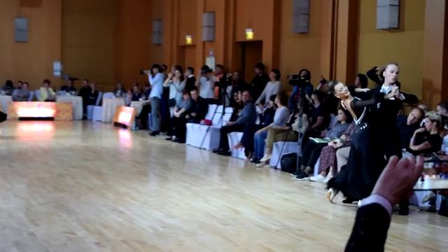Голованов Илья - Коваленко Анастасия, 1/2 English Waltz, holiday open 2017 смотреть онлайн