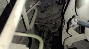 Mitsubishi Lancer 9 Замена шланга высокого давления ГУР/Демонтаж, ньюансы