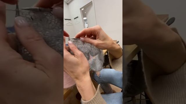 Two hands -Эфир «вяжем палантин Зигзаг» смотреть онлайн