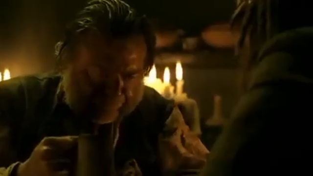 Джек Воробей решает пойти в баню смотреть онлайн