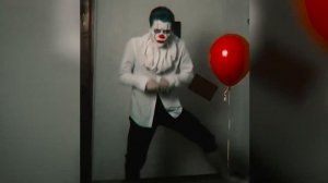 10 минутное видео-Танец Пеннивайза(Пушистый Волк)