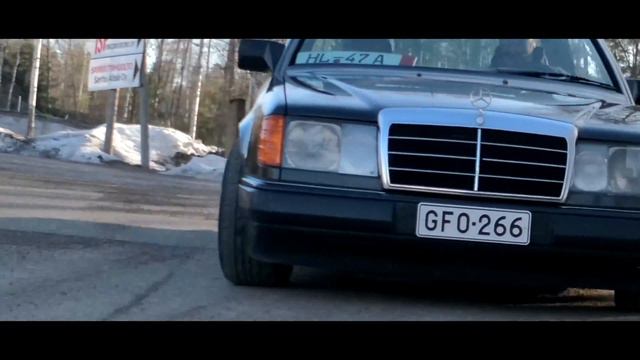 Mercedes Benz 300 CE Teaser