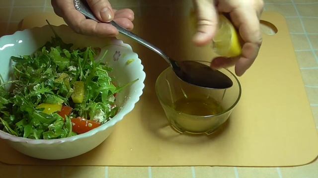 Вкусный и полезный САЛАТ с авокадо с сырной заправкой смотреть онлайн