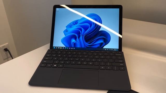 Microsoft Surface Go 3 Review: My New Favorite! смотреть онлайн