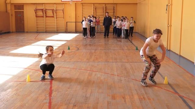 урок физкультуры в 4 а смотреть онлайн
