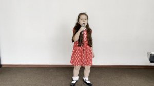Лиза Фомина 6 лет «Крылатые качели» муз. Е. Крылатова, сл. Ю. Энтина @lizafominasinger