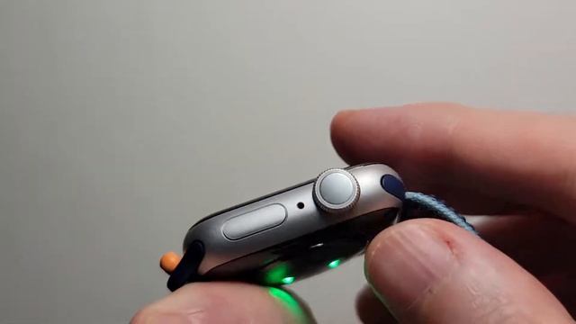 Apple Watch How to Check Heart Rate смотреть онлайн