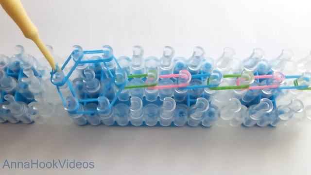 Фигурка ВОЛШЕБНАЯ ПАЛОЧКА из резинок на станке. Как сплести из резинок rainbow loom bands смотреть онлайн