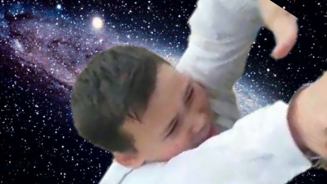 Пацан улетел в космос смотреть онлайн